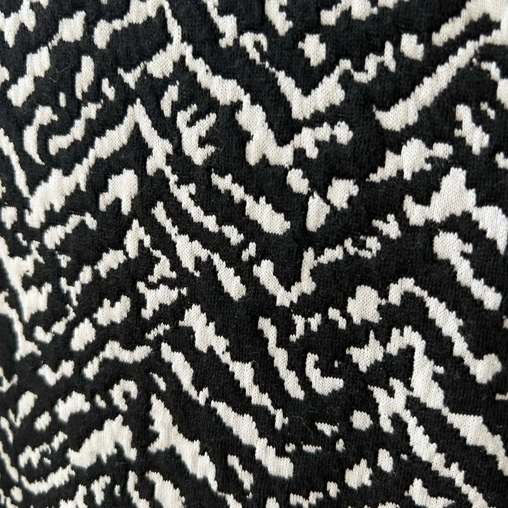 JM Collection Monochrome Patterned Jacket L - Picture 5 of 5
